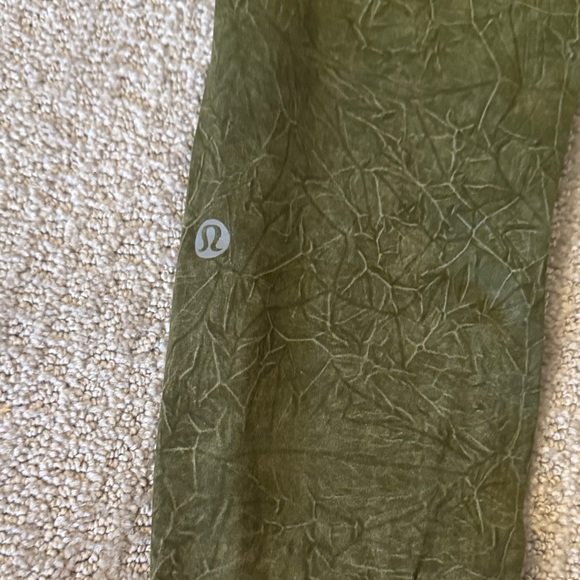 Lululemon Fast and Free Leggings - Picture 6 of 7